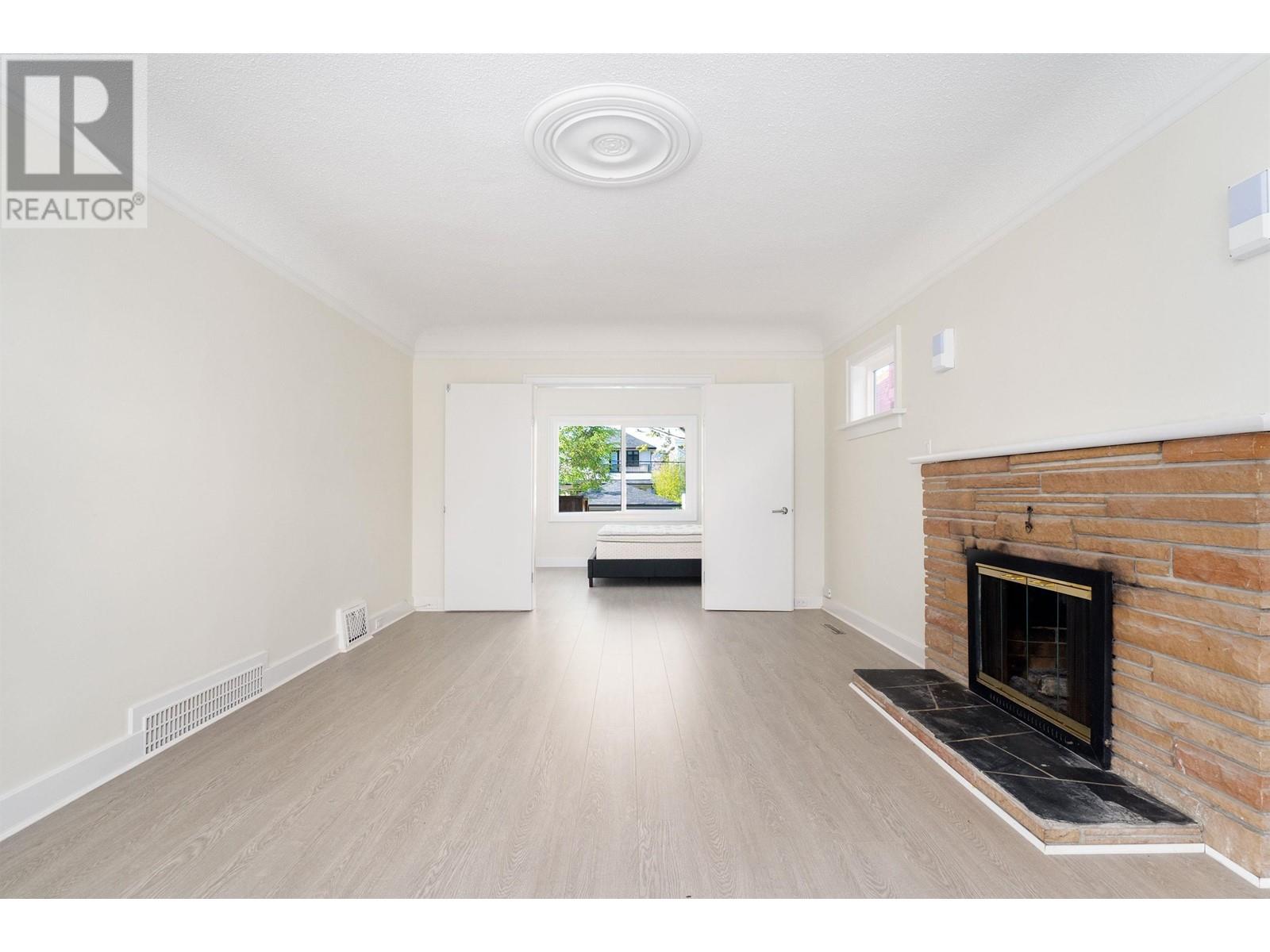 Property at 3727 W 20TH AVENUE image 3