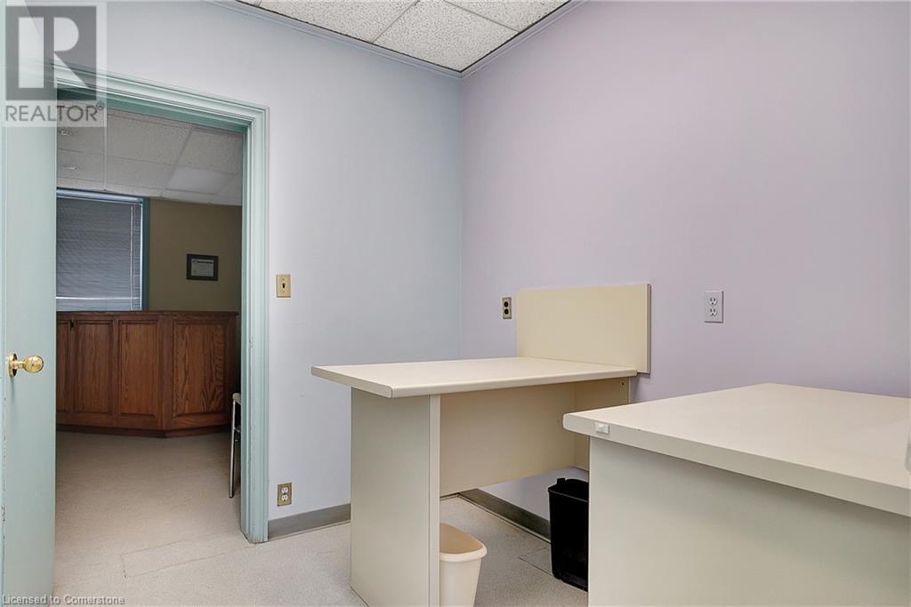 204 King Street E, Cambridge, Ontario  N3H 3M6 - Photo 14 - 40680668