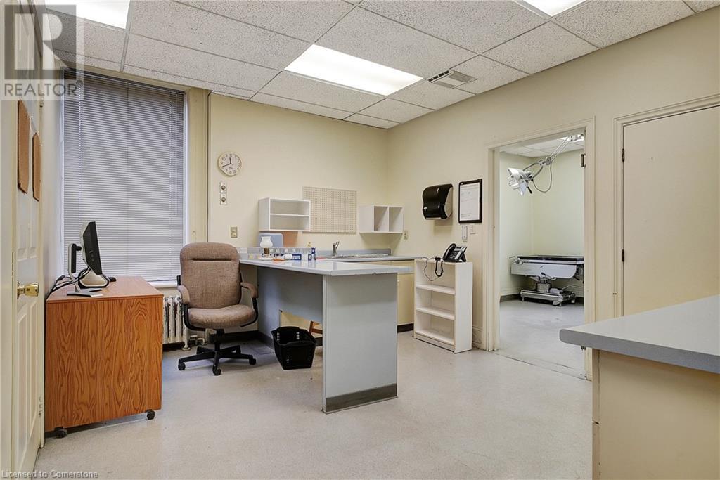 204 King Street E, Cambridge, Ontario  N3H 3M6 - Photo 16 - 40680668