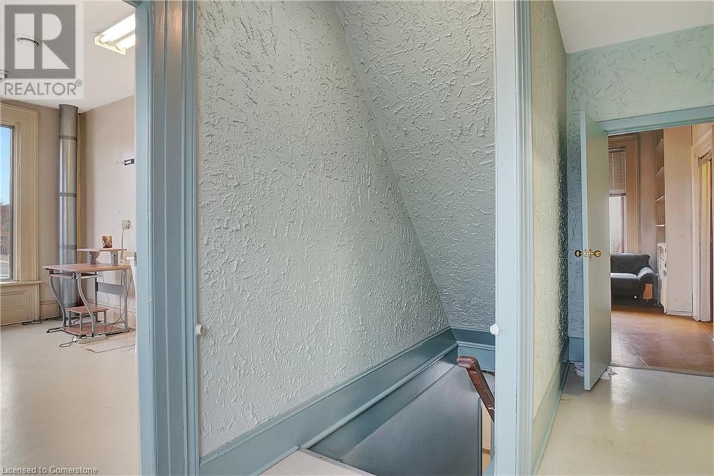 204 King Street E, Cambridge, Ontario  N3H 3M6 - Photo 21 - 40680668