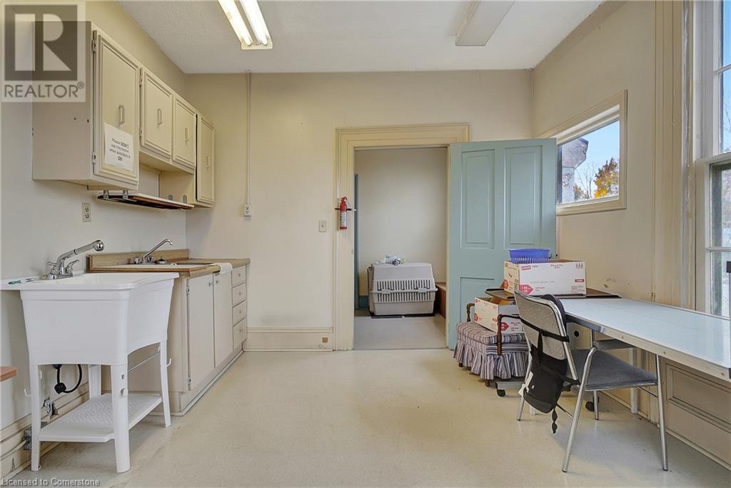 204 King Street E, Cambridge, Ontario  N3H 3M6 - Photo 24 - 40680668