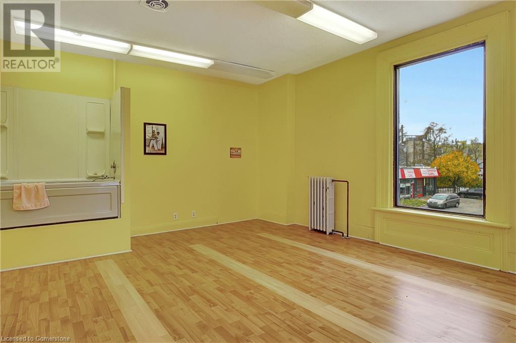204 King Street E, Cambridge, Ontario  N3H 3M6 - Photo 30 - 40680668