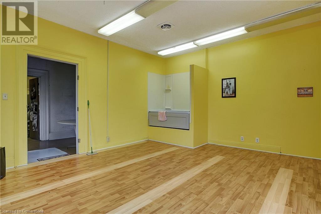 204 King Street E, Cambridge, Ontario  N3H 3M6 - Photo 31 - 40680668