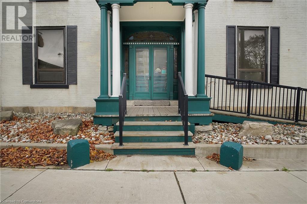 204 King Street E, Cambridge, Ontario  N3H 3M6 - Photo 4 - 40680668