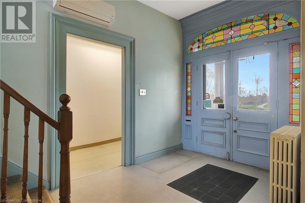 204 King Street E, Cambridge, Ontario  N3H 3M6 - Photo 6 - 40680668