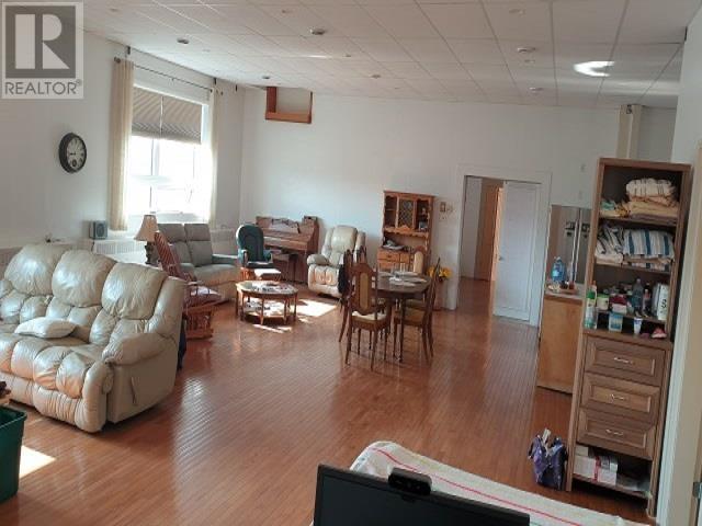 110 Clark St, And #400 - 406 Mackenzie Avenue,, Atikokan, Ontario  P0T 1C0 - Photo 12 - TB230402