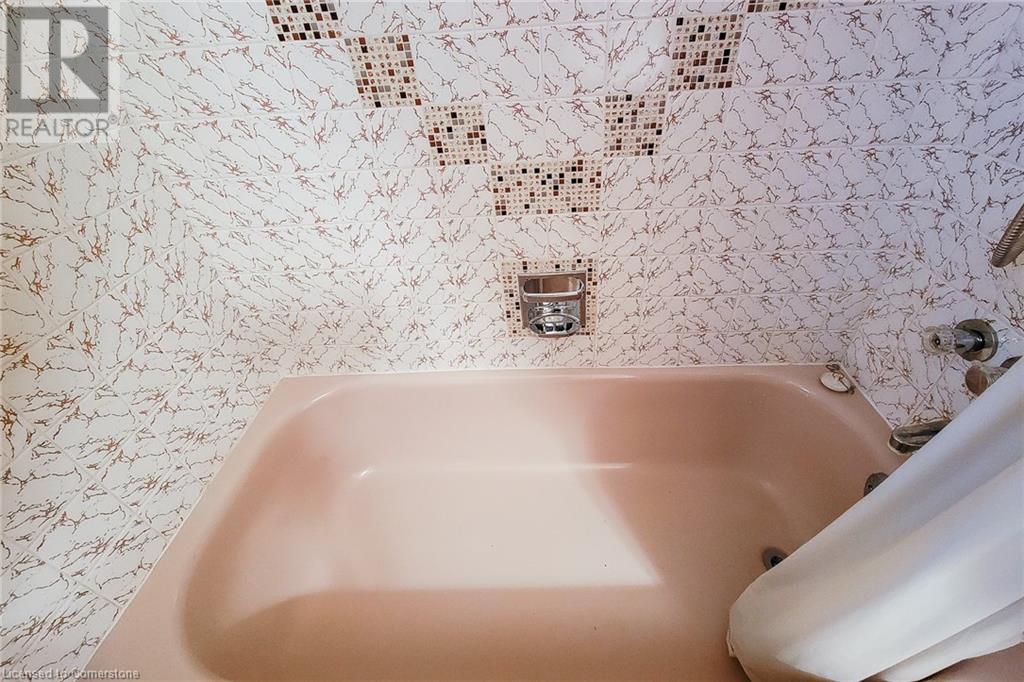 923 Upper Ottawa Street, Hamilton, Ontario  L8T 3V6 - Photo 20 - 40680911