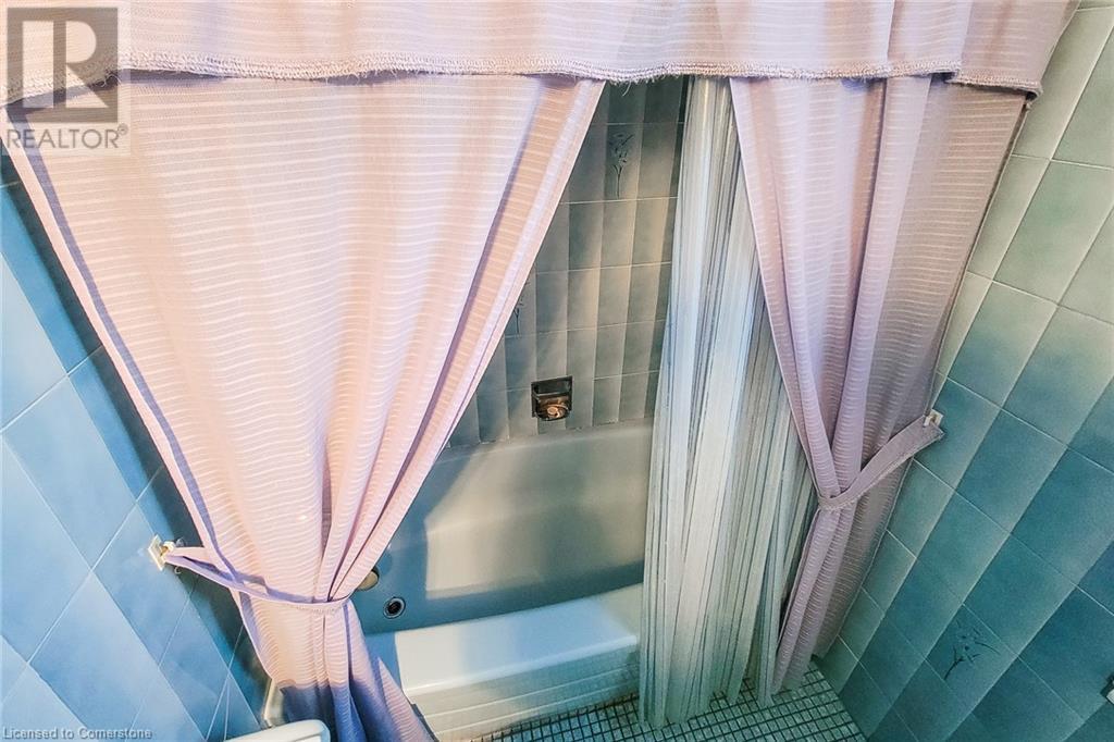 923 Upper Ottawa Street, Hamilton, Ontario  L8T 3V6 - Photo 34 - 40680911