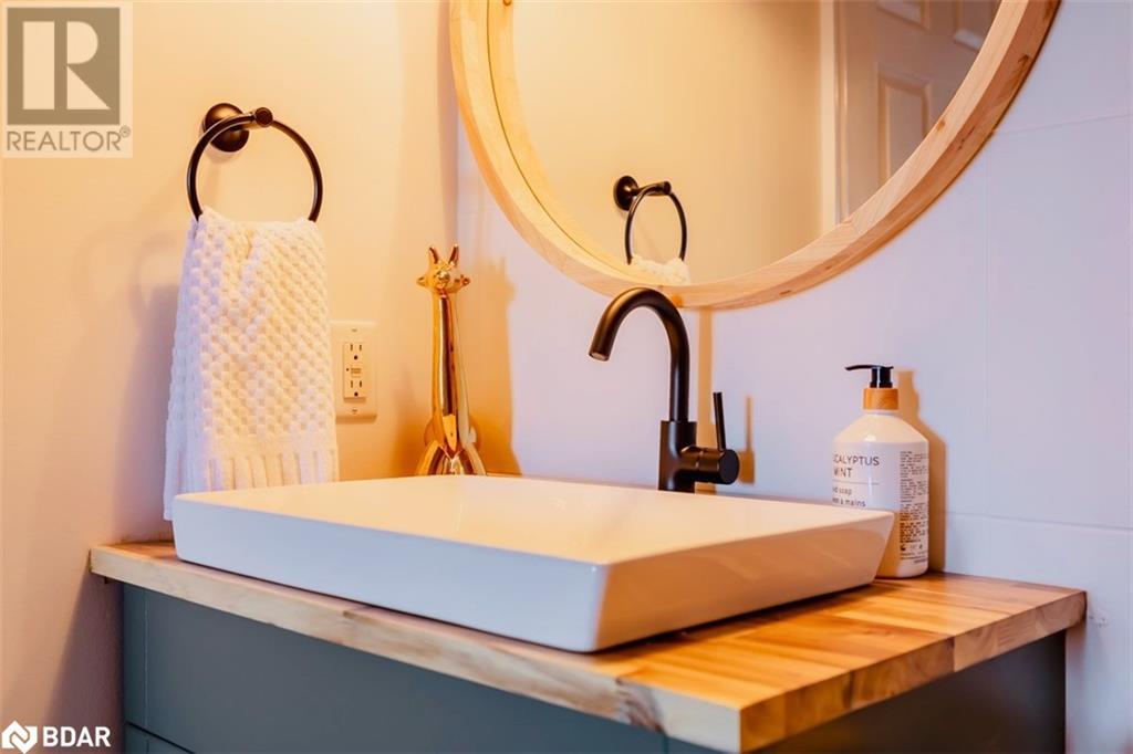 109 Revell Street, Gravenhurst, Ontario  P1P 1R2 - Photo 16 - 40680673