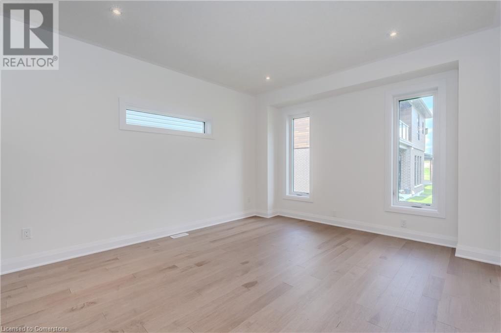 14 Carina Crescent, Kitchener, Ontario  N2E 0C4 - Photo 4 - 40680712