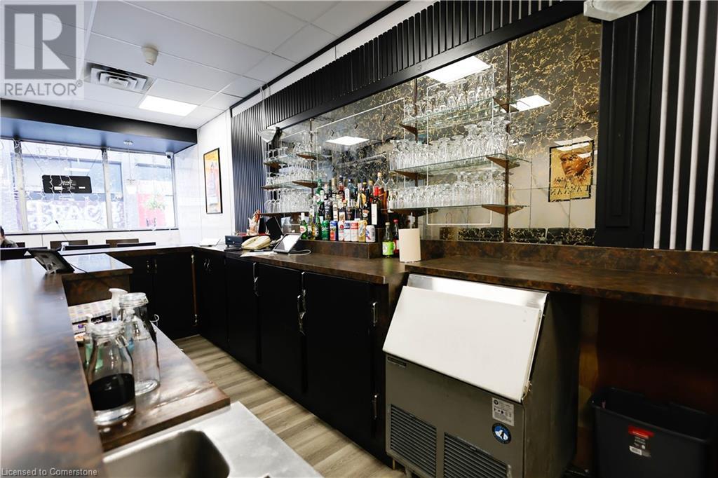 390 Richmond E/s Street, London, Ontario  N6A 3C9 - Photo 7 - 40680932