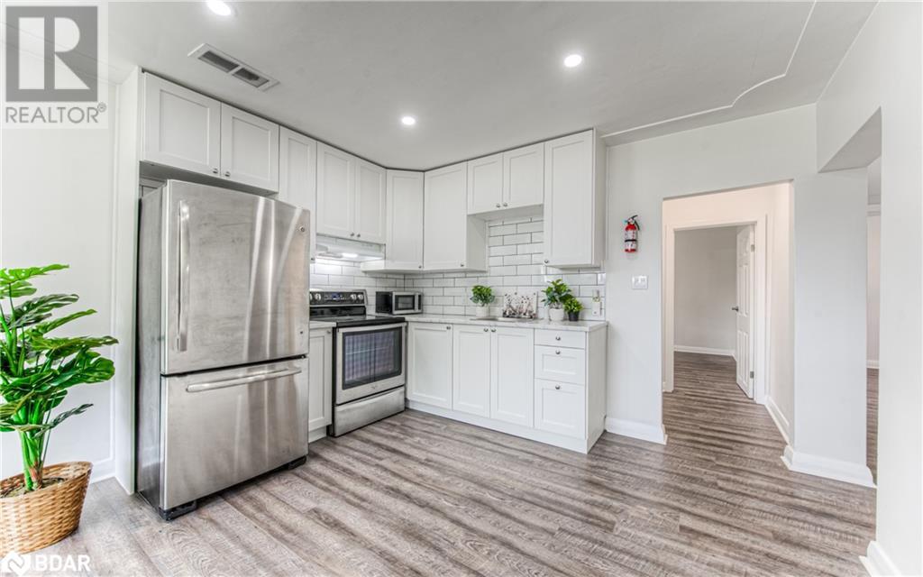 55 MEINZINGER Avenue Unit# 1, Kitchener, Ontario