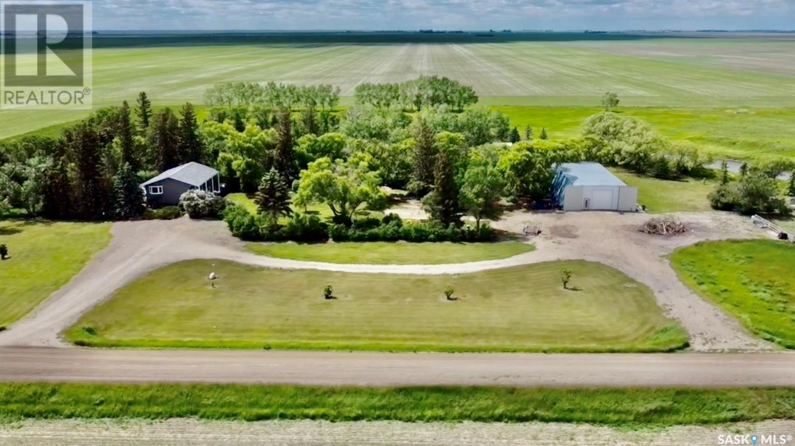 RM of Weyburn Acreage, weyburn rm no. 67, Saskatchewan