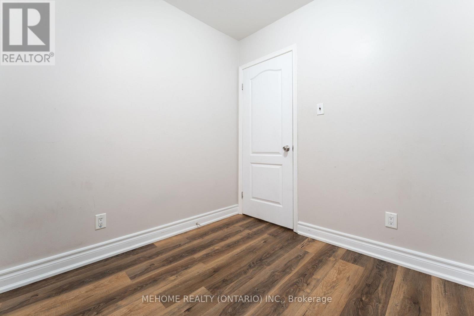 2nd Fl - 190 Major Street, Toronto, Ontario  M5S 2L3 - Photo 11 - C10874841
