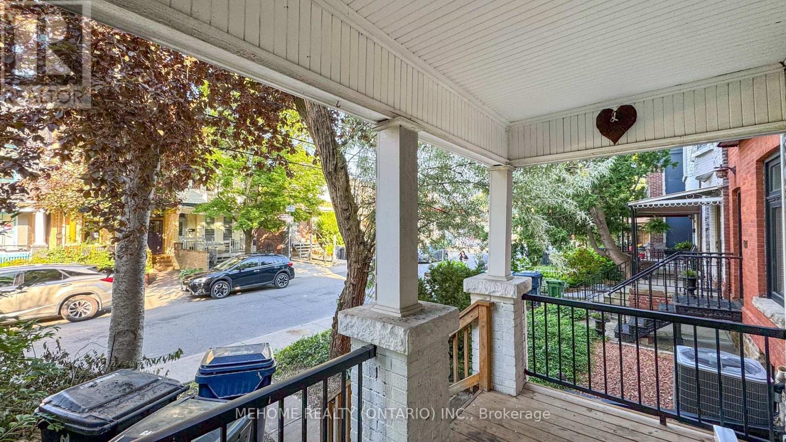 2nd Fl - 190 Major Street, Toronto, Ontario  M5S 2L3 - Photo 3 - C10874841