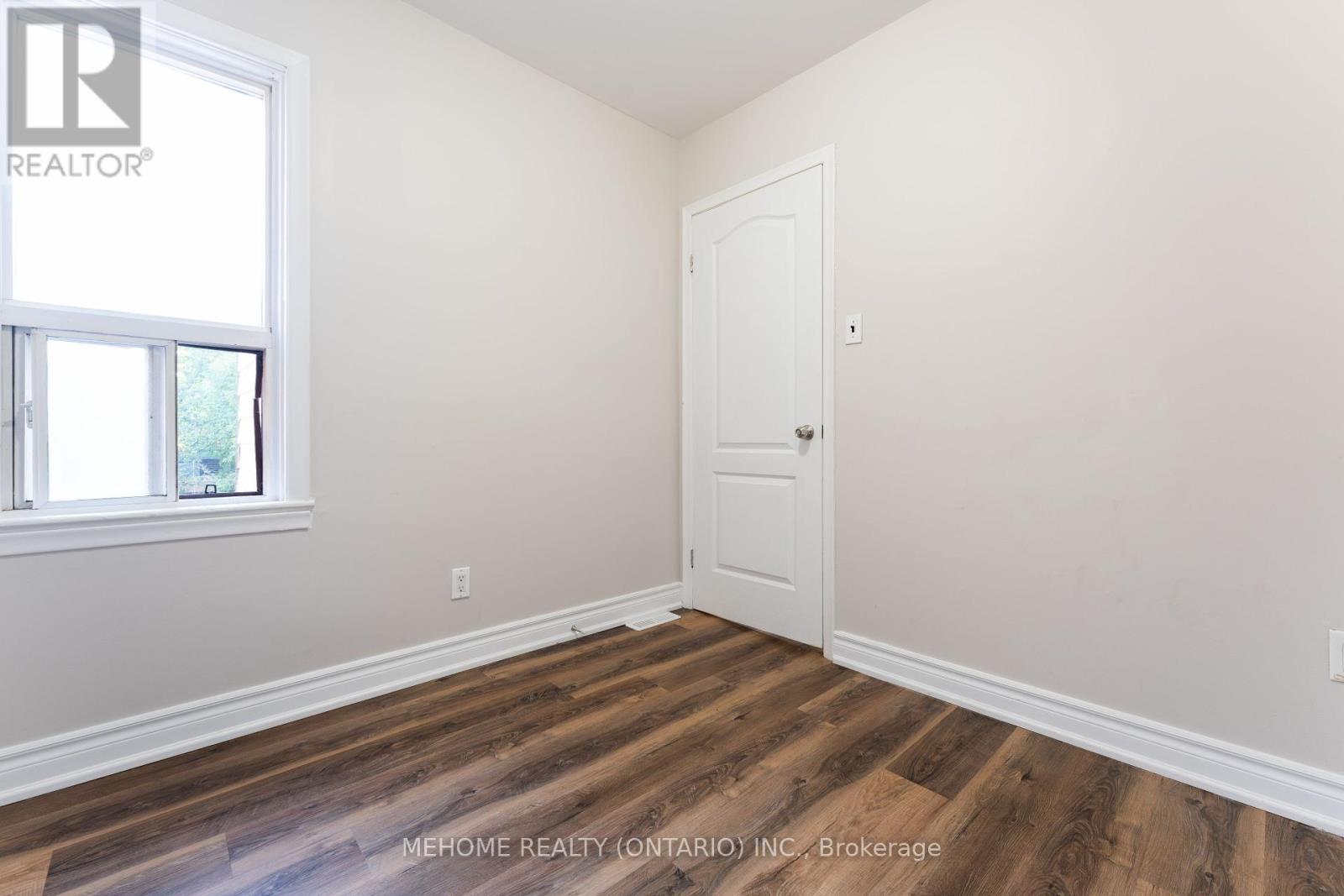 2nd Fl - 190 Major Street, Toronto, Ontario  M5S 2L3 - Photo 9 - C10874841
