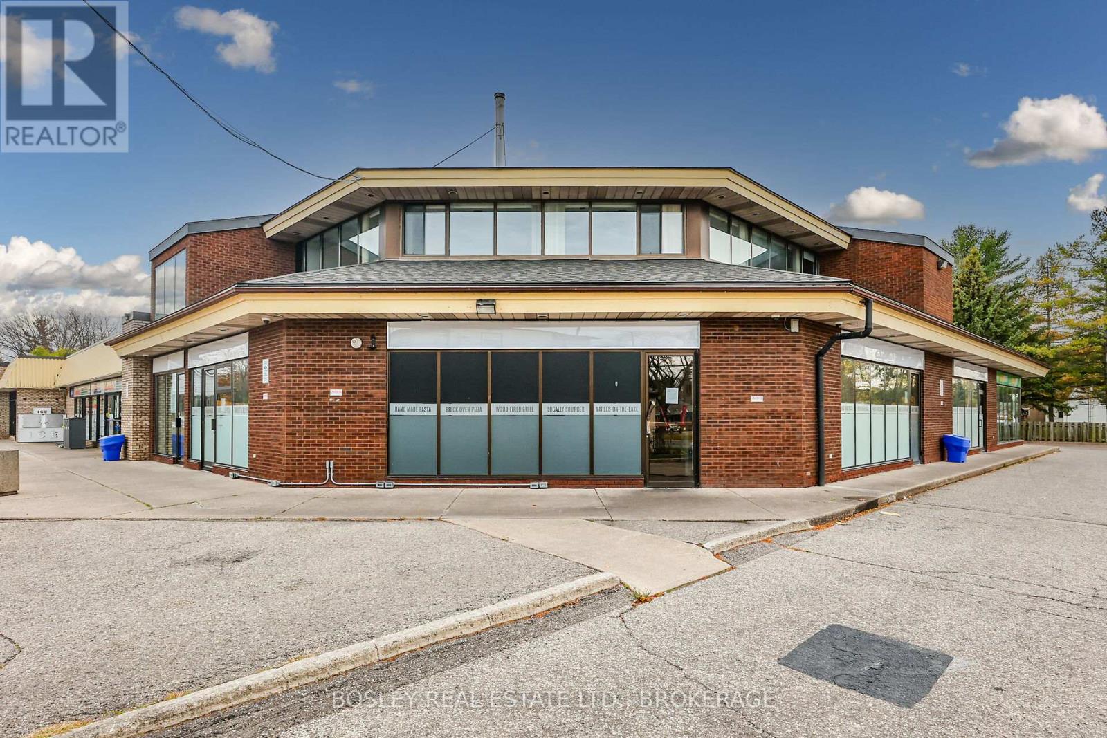 5 - 242 MARY STREET, Niagara-on-the-Lake, Ontario