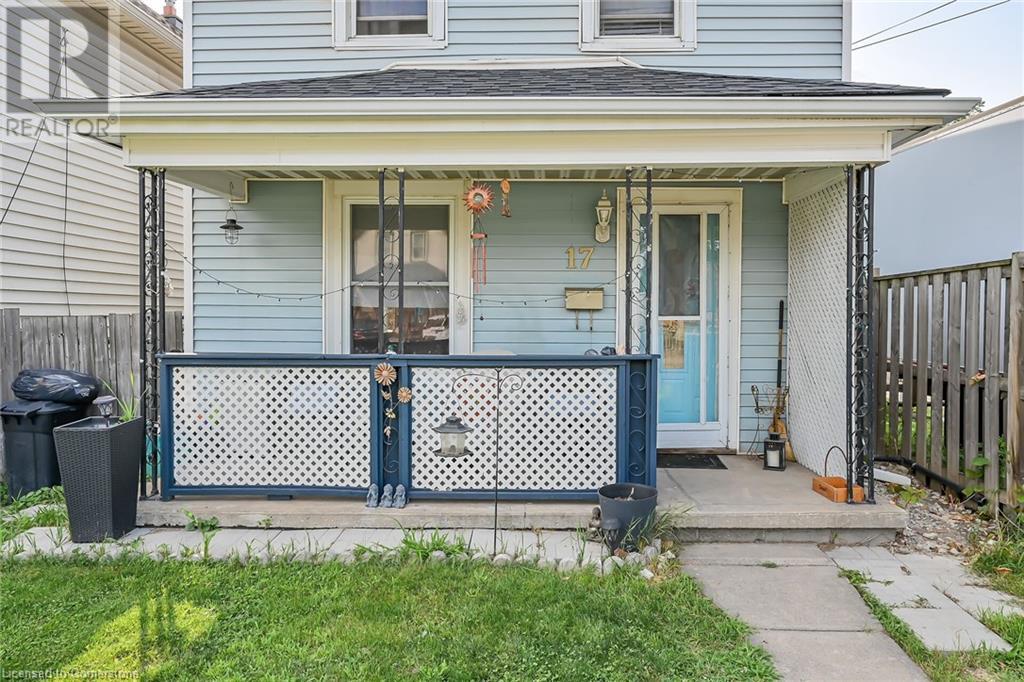 17 Albemarle Street, Hamilton, Ontario  L8L 7G2 - Photo 2 - 40680891