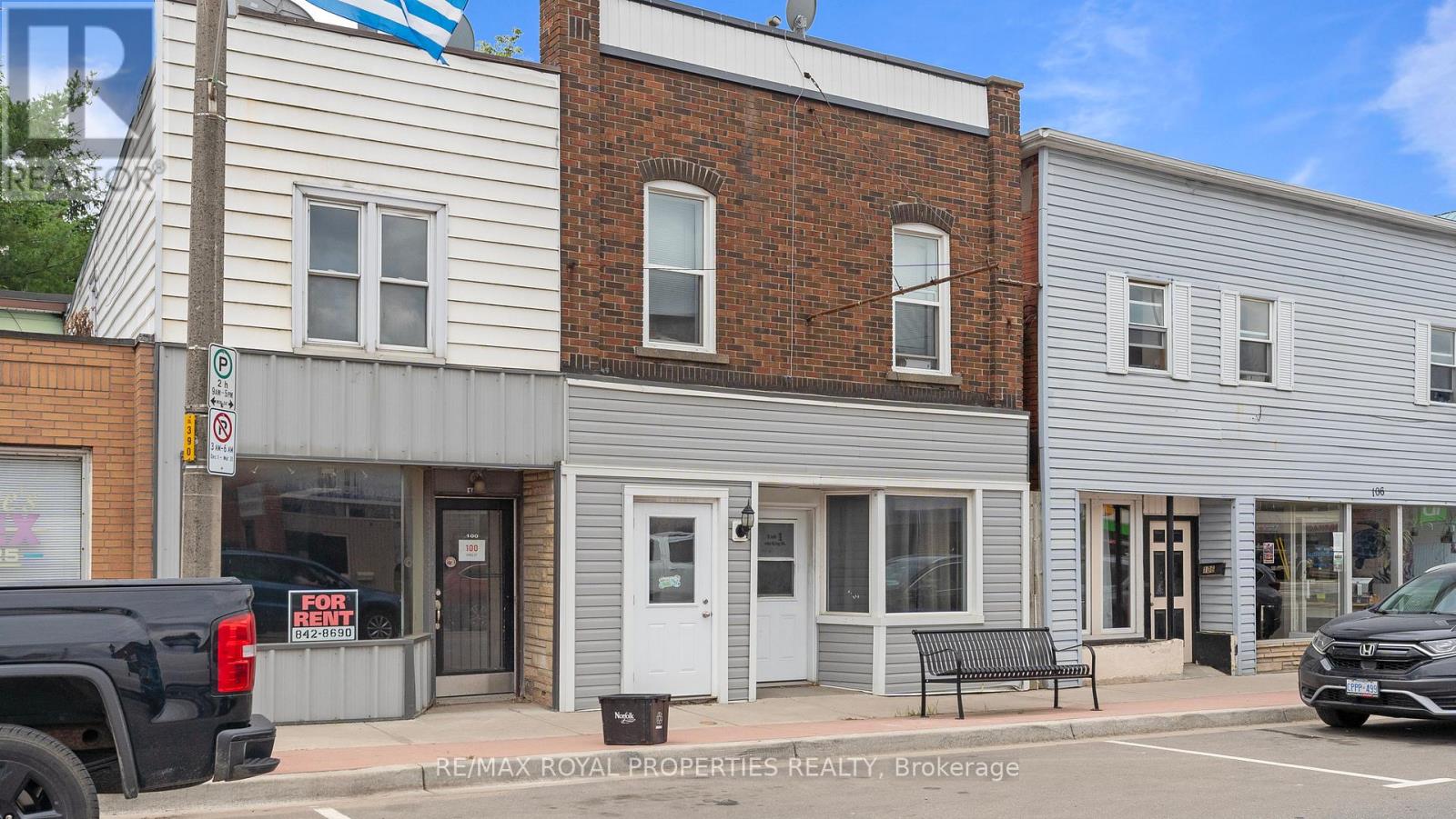 Property at 102 KING STREET image 2
