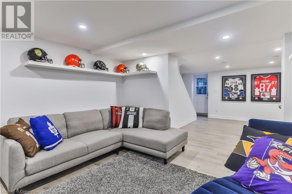 55 Deschene AvenueHamilton, Ontario  L9A 3J8 - Photo 35 - 40680913