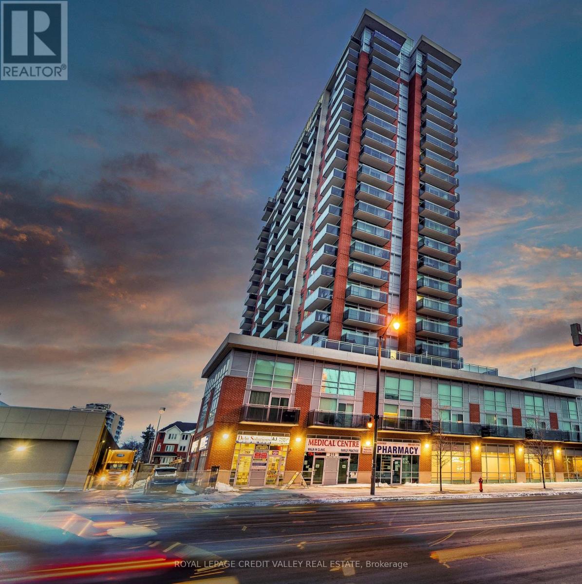 Property at 217 - 215 QUEEN STREET image 2