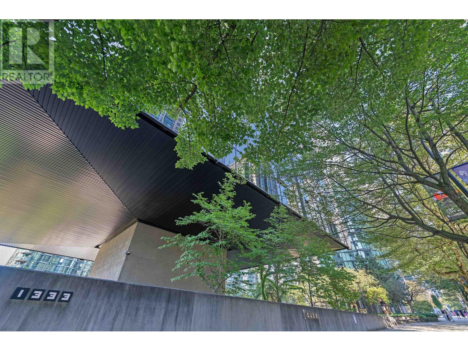 Listing Picture 30 of 33 : 1501 1333 W GEORGIA STREET, Vancouver / 溫哥華 - 魯藝地產 Yvonne Lu Group - MLS Medallion Club Member