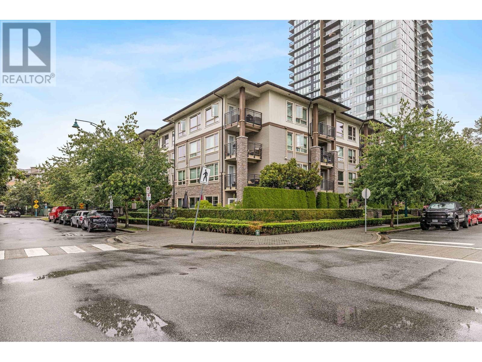 409 701 Klahanie Drive, Port Moody, British Columbia V3H 5L6 - Photo 2 - R2946734