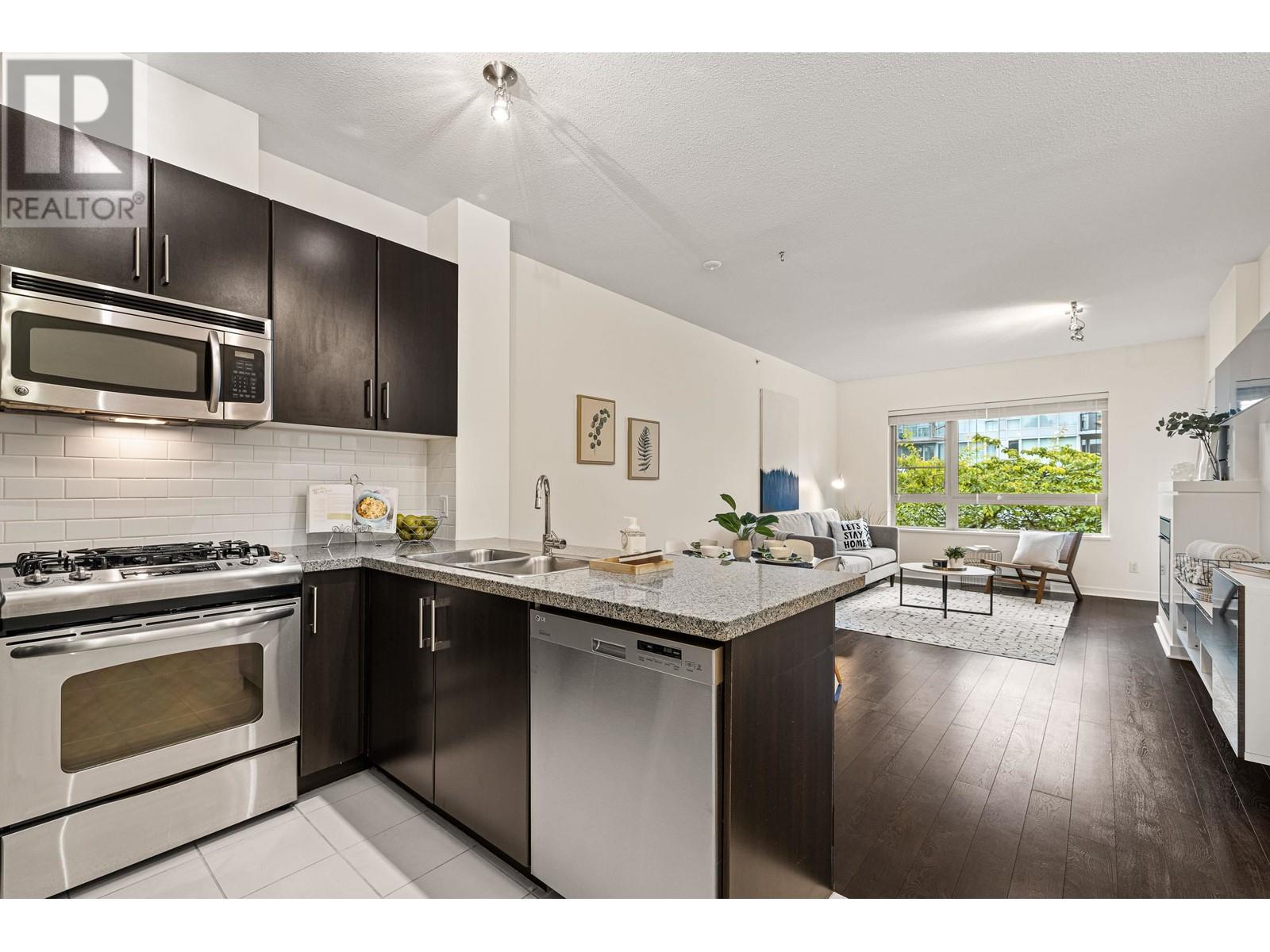 409 701 Klahanie Drive, Port Moody, British Columbia V3H 5L6 - Photo 6 - R2946734