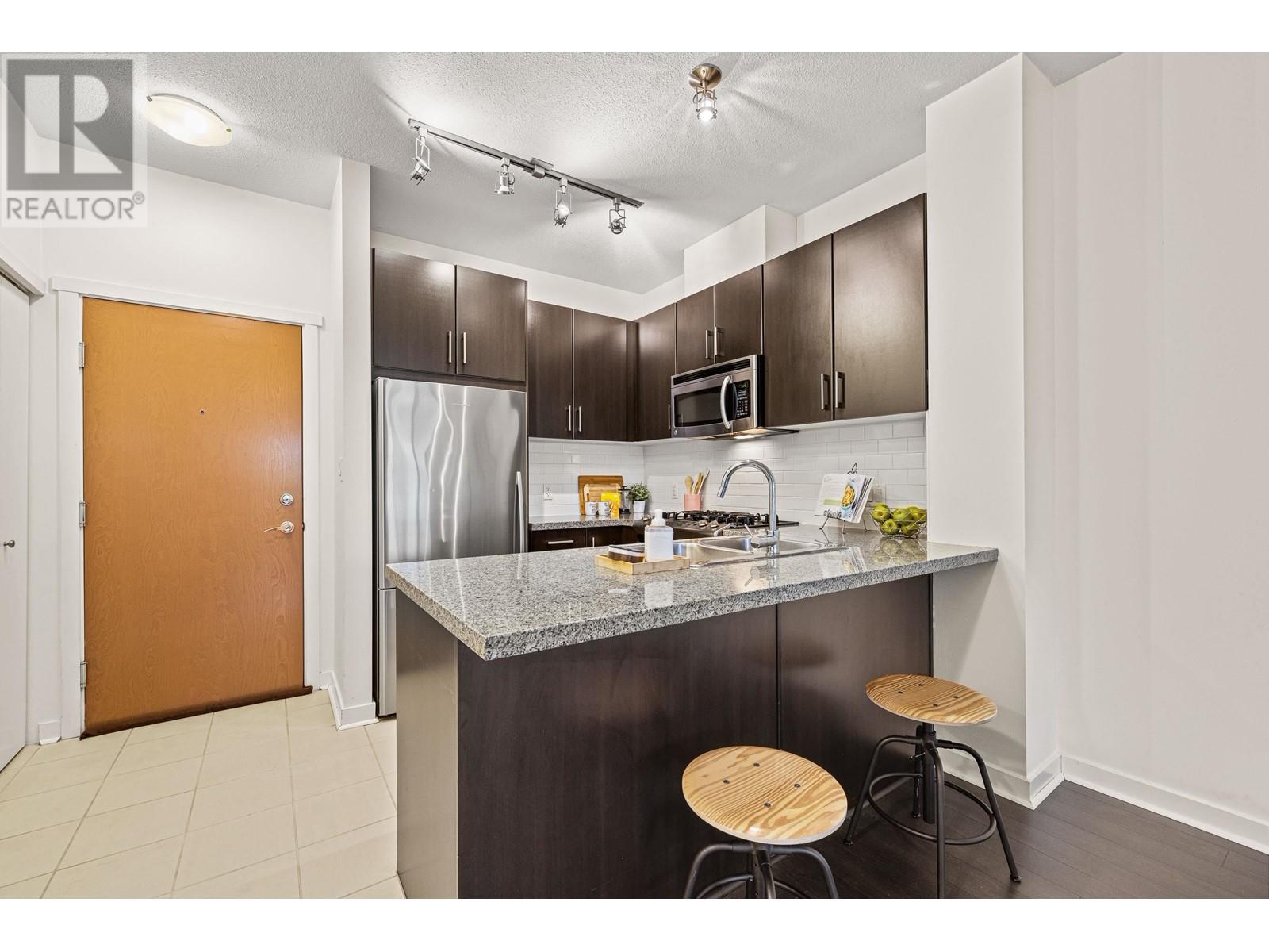 409 701 Klahanie Drive, Port Moody, British Columbia V3H 5L6 - Photo 7 - R2946734