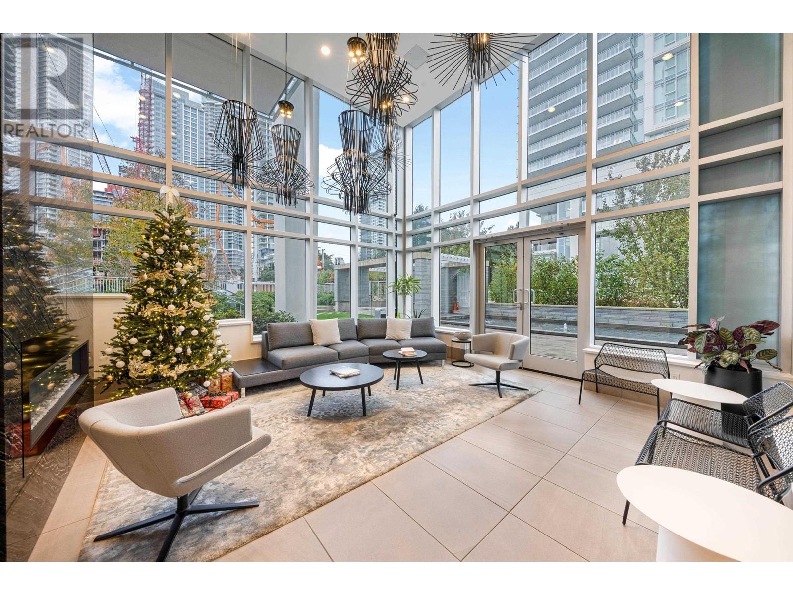 1003 652 Whiting Way, Coquitlam, British Columbia  V3J 0K3 - Photo 2 - R2946712