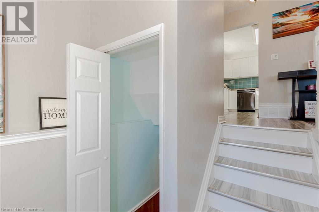 7746 Jubilee Drive, Niagara Falls, Ontario  L2G 7J6 - Photo 5 - 40679418