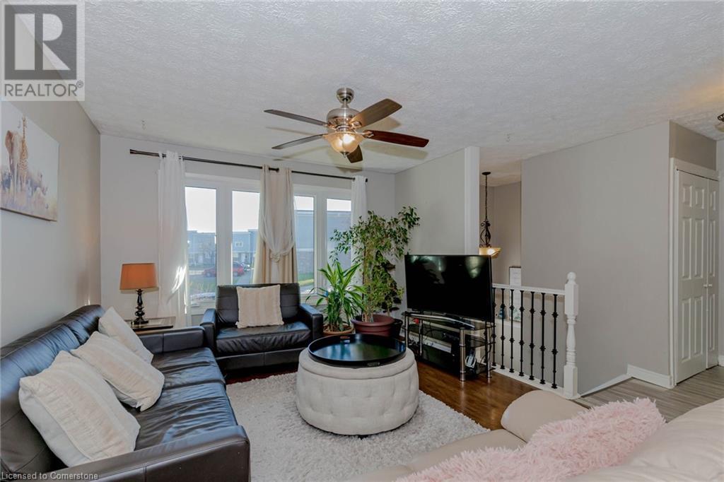 7746 Jubilee Drive, Niagara Falls, Ontario  L2G 7J6 - Photo 8 - 40679418