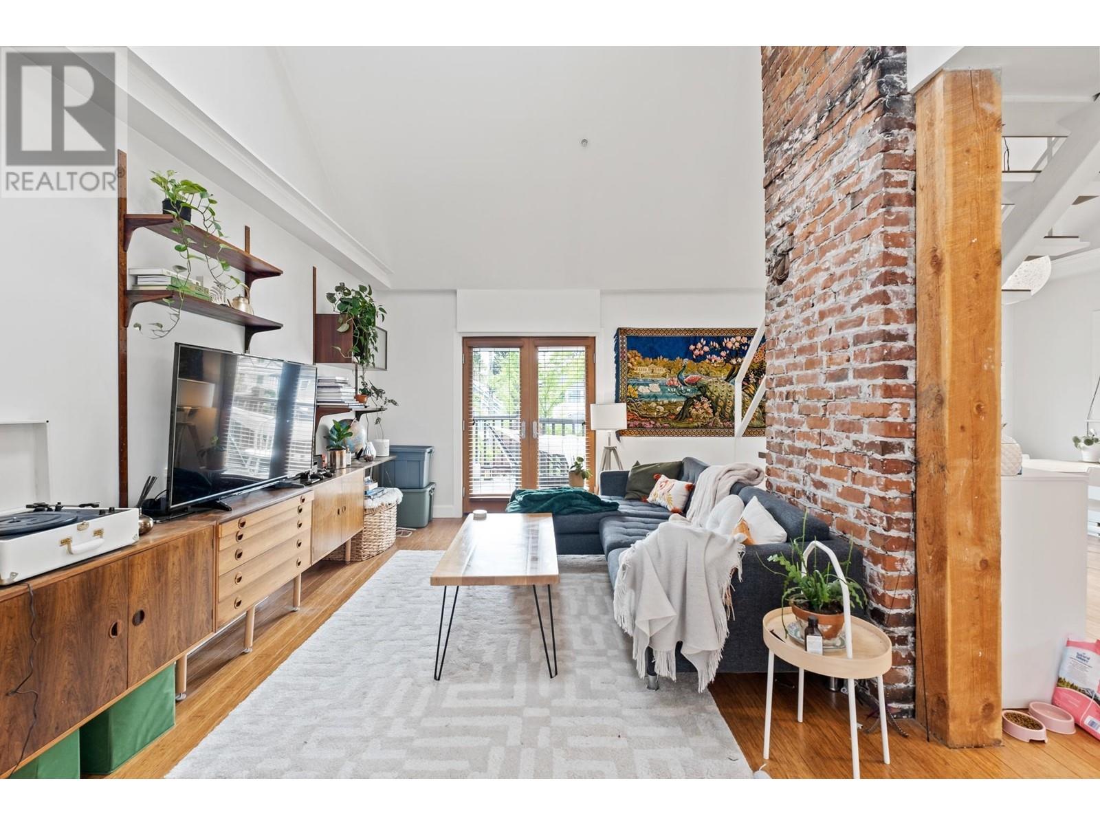 438 W 17th Avenue, Vancouver, British Columbia  V5Y 2A2 - Photo 8 - R2946814