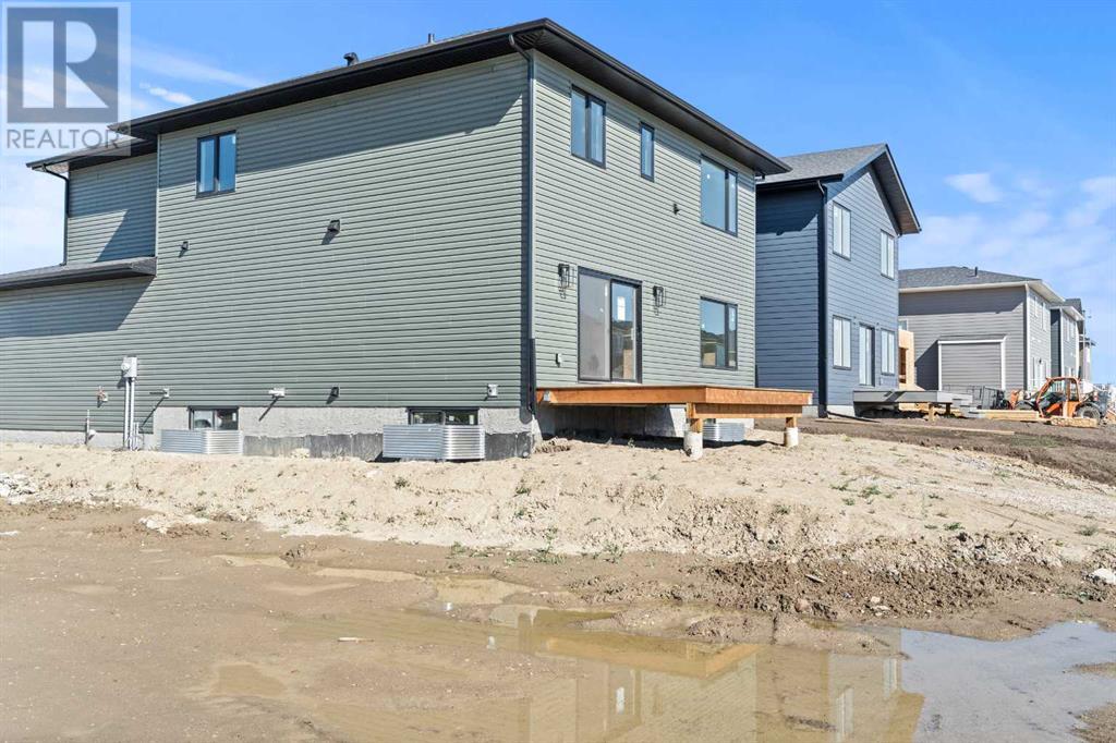 721 Mandalay Link, Carstairs, Alberta  T0M 0N0 - Photo 36 - A2168235