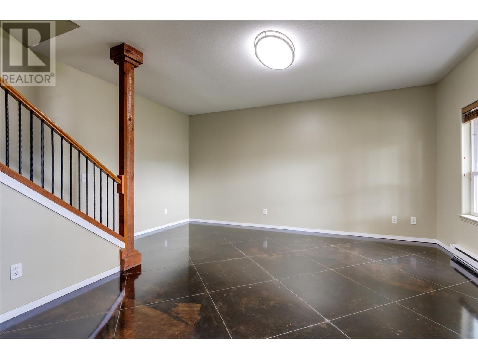860 Glenwood Avenue, Kelowna, British Columbia  V1Y 5M5 - Photo 7 - 10327492