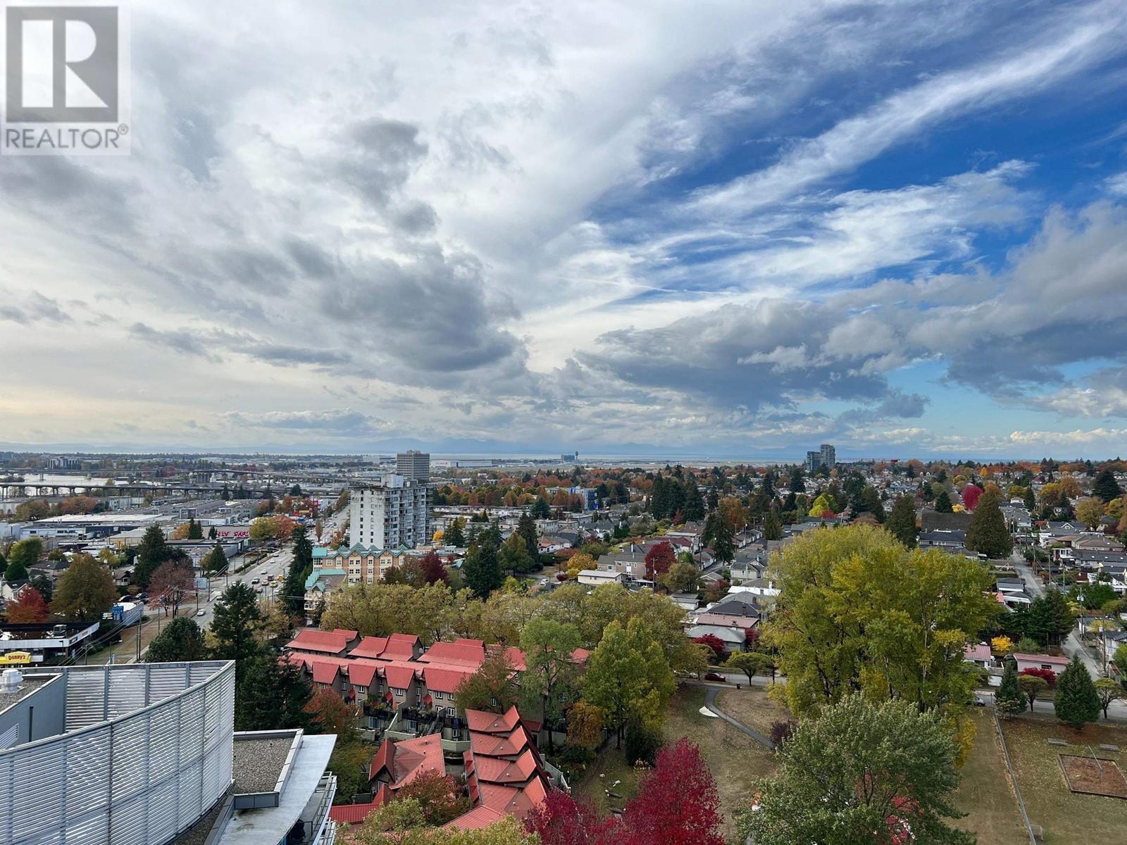 Listing Picture 5 of 19 : 2002 8189 CAMBIE STREET, Vancouver / 溫哥華 - 魯藝地產 Yvonne Lu Group - MLS Medallion Club Member