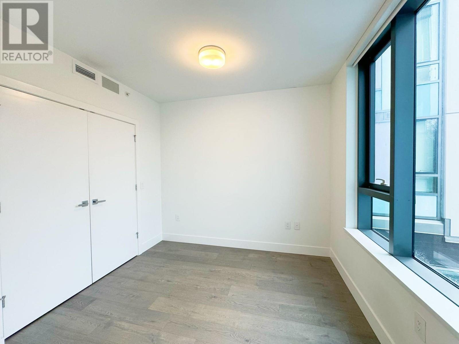 Listing Picture 21 of 34 : 205 6333 WEST BOULEVARD, Vancouver / 溫哥華 - 魯藝地產 Yvonne Lu Group - MLS Medallion Club Member