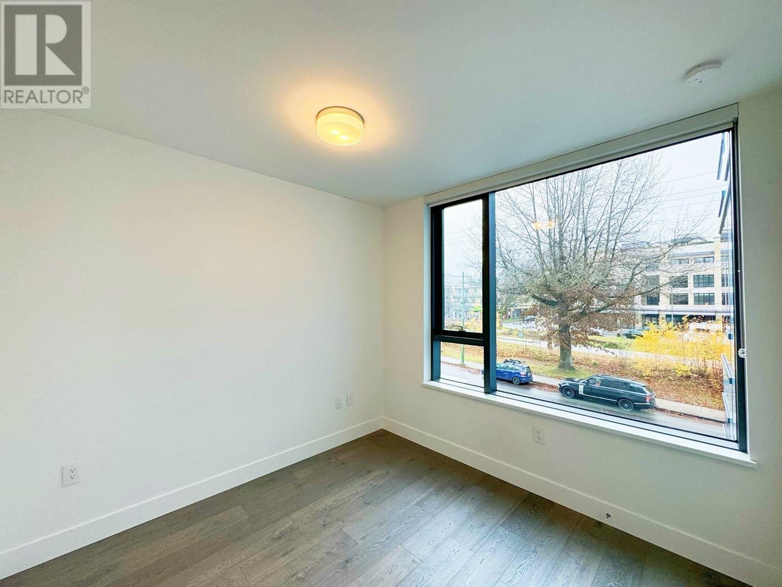 Listing Picture 22 of 34 : 205 6333 WEST BOULEVARD, Vancouver / 溫哥華 - 魯藝地產 Yvonne Lu Group - MLS Medallion Club Member