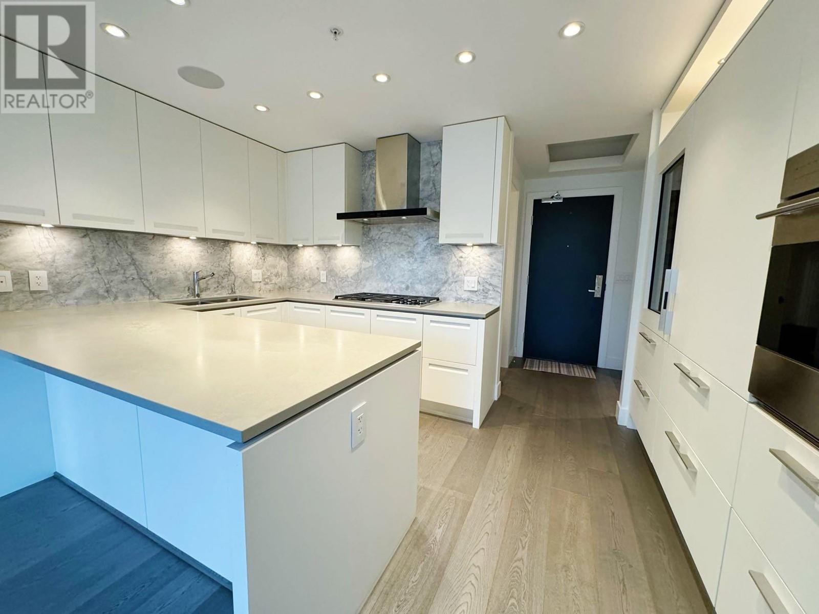 Listing Picture 4 of 34 : 205 6333 WEST BOULEVARD, Vancouver / 溫哥華 - 魯藝地產 Yvonne Lu Group - MLS Medallion Club Member