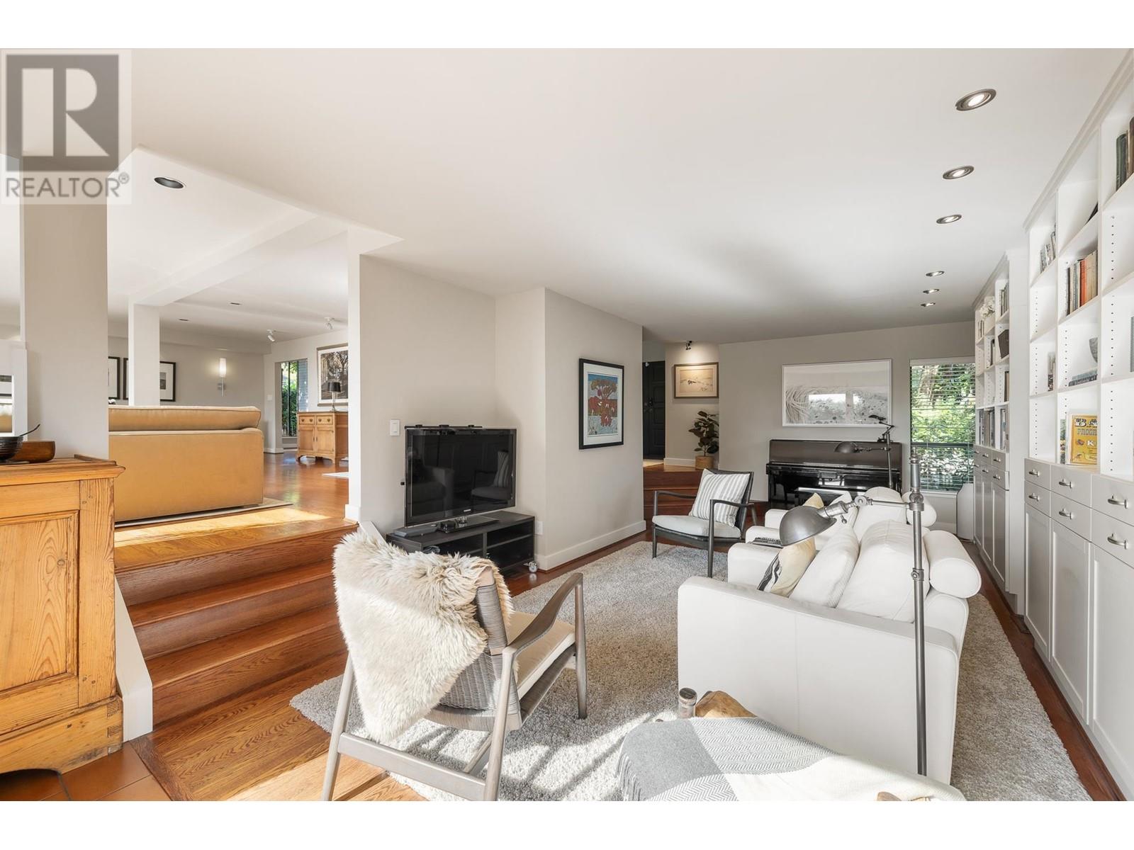 2708 Nelson Avenue, West Vancouver, British Columbia  V7V 2R9 - Photo 11 - R2946843