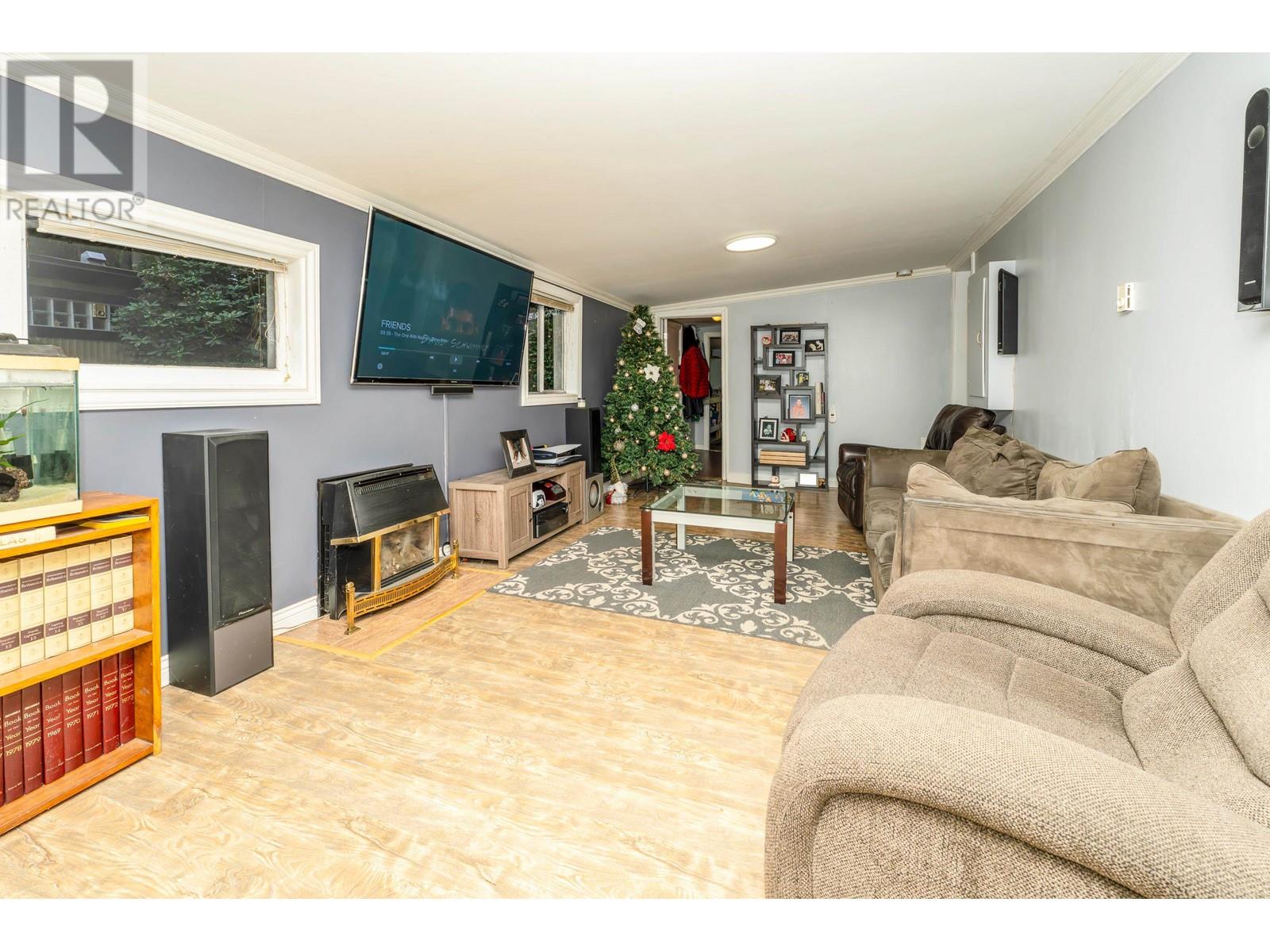 23252 Calvin Crescent, Maple Ridge, British Columbia  V2X 4S3 - Photo 11 - R2946863