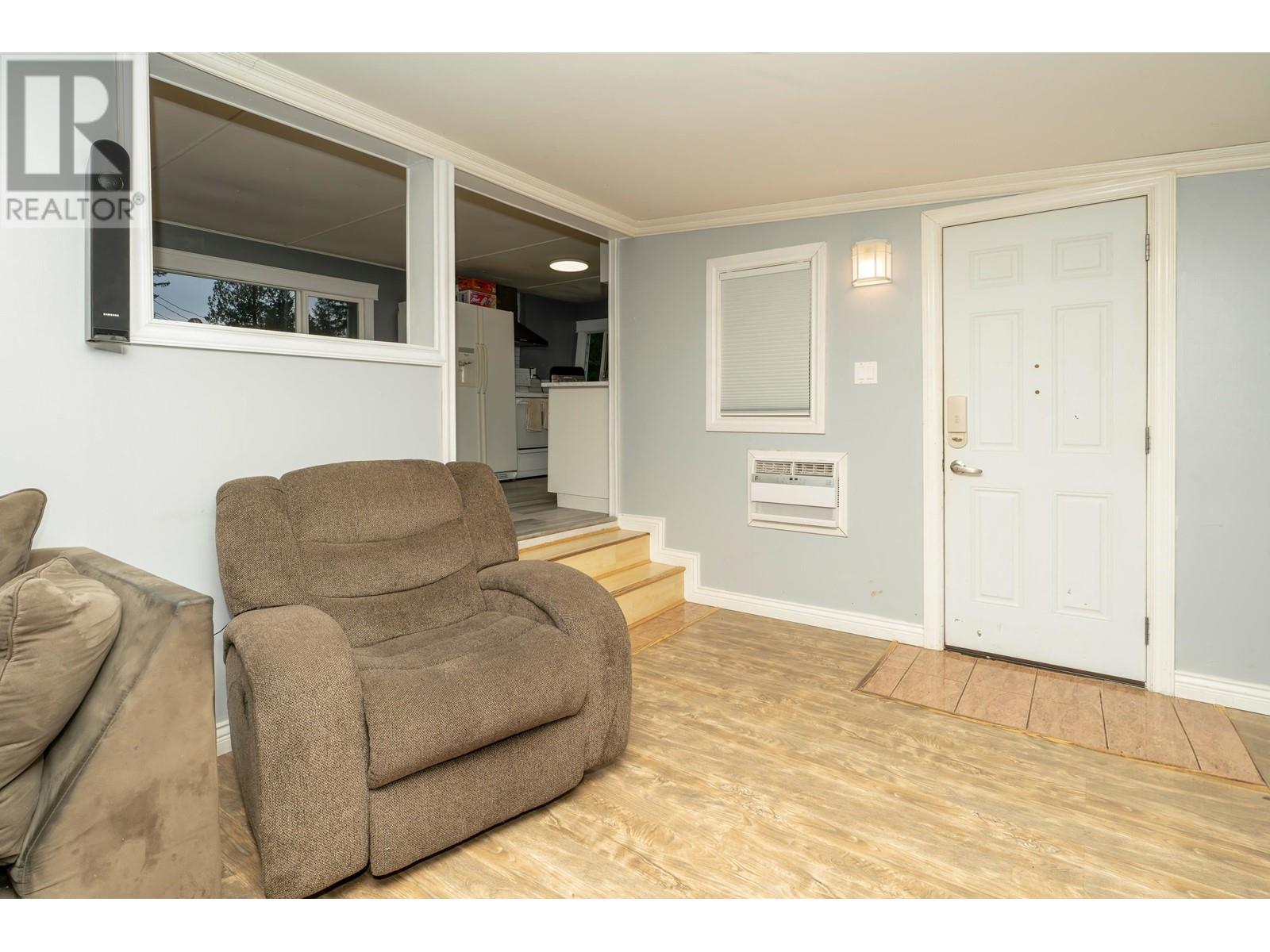 23252 Calvin Crescent, Maple Ridge, British Columbia  V2X 4S3 - Photo 13 - R2946863