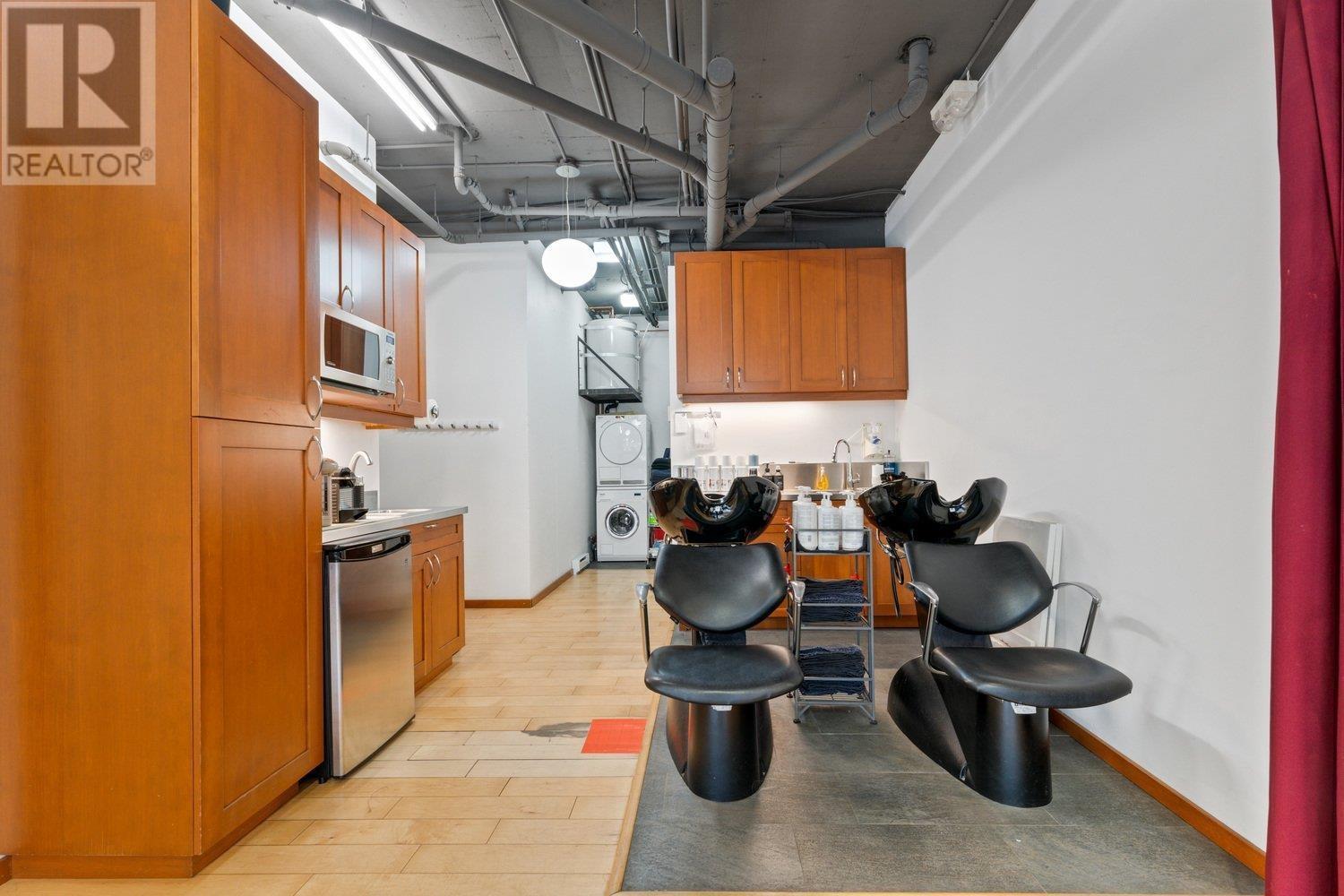 Listing Picture 9 of 20 : 848 W 8TH AVENUE, Vancouver / 溫哥華 - 魯藝地產 Yvonne Lu Group - MLS Medallion Club Member