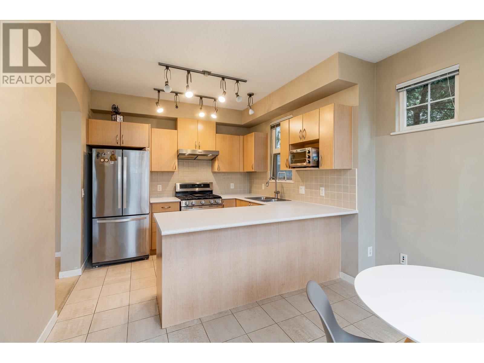 52 2978 Whisper Way, Coquitlam, British Columbia  V3E 3R8 - Photo 12 - R2946849