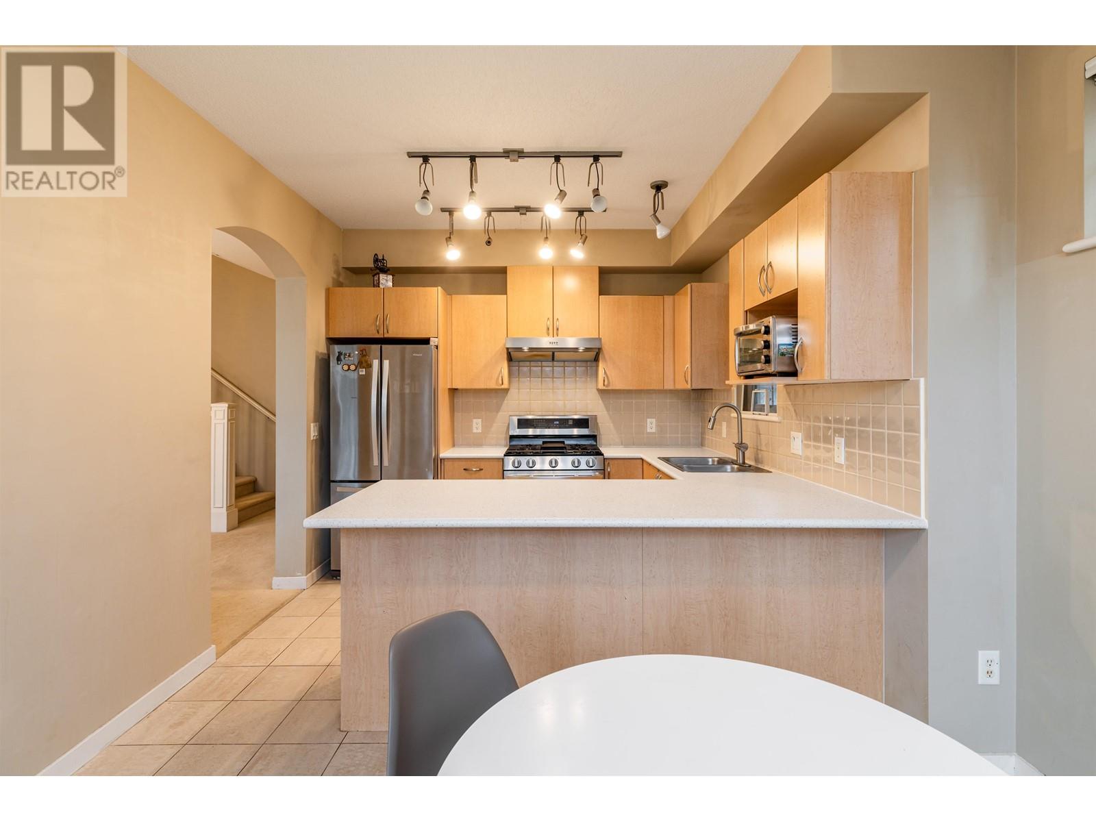 52 2978 Whisper Way, Coquitlam, British Columbia  V3E 3R8 - Photo 11 - R2946849