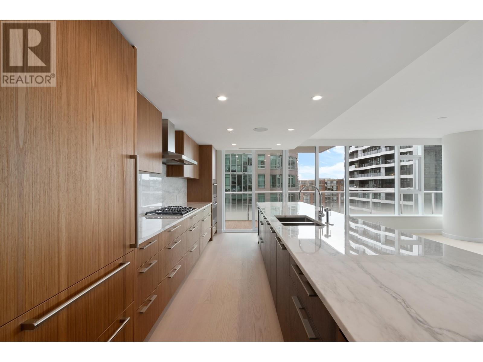 Listing Picture 8 of 32 : 1504 1335 HOWE STREET, Vancouver / 溫哥華 - 魯藝地產 Yvonne Lu Group - MLS Medallion Club Member