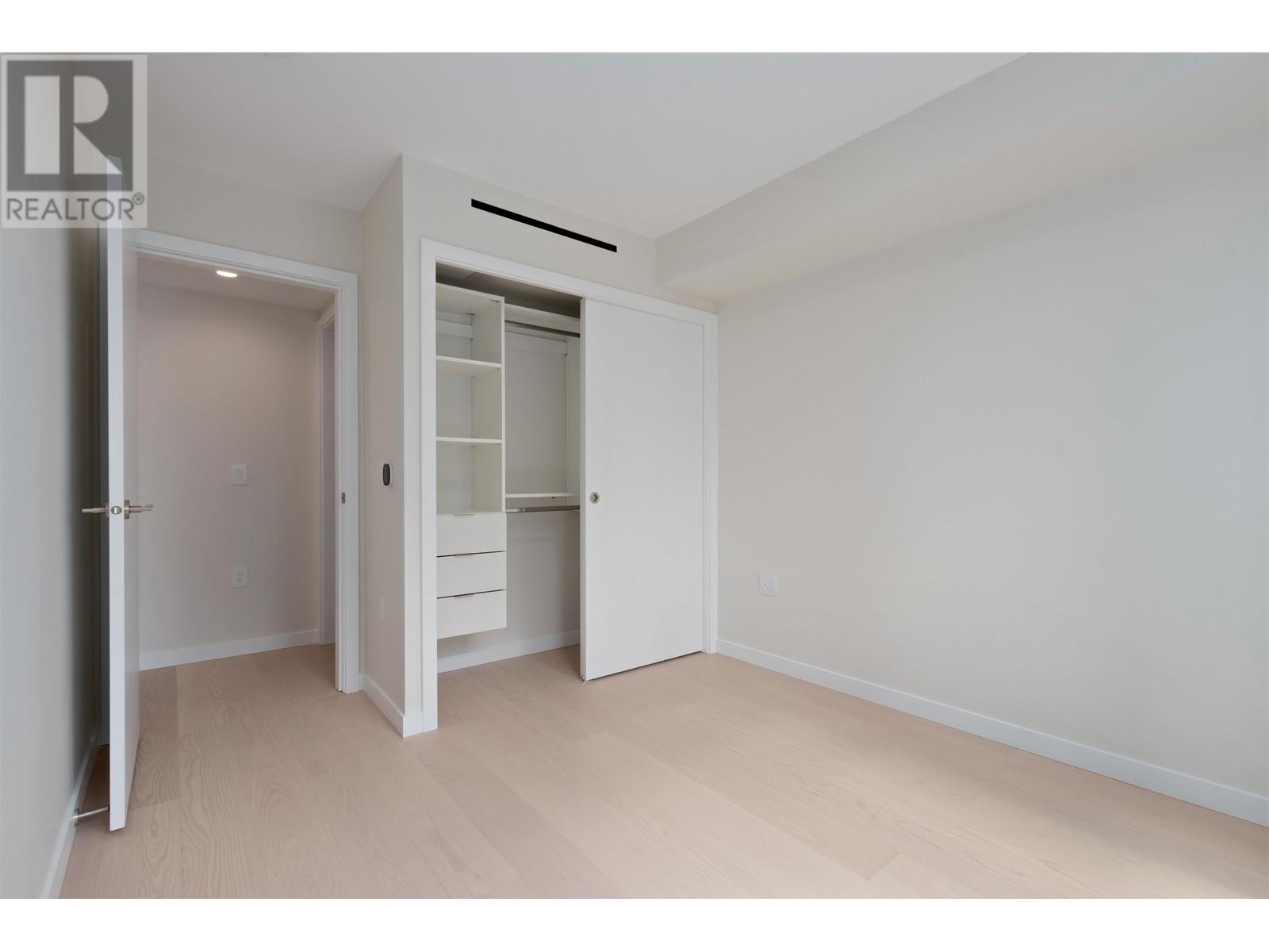 Listing Picture 20 of 32 : 1504 1335 HOWE STREET, Vancouver / 溫哥華 - 魯藝地產 Yvonne Lu Group - MLS Medallion Club Member