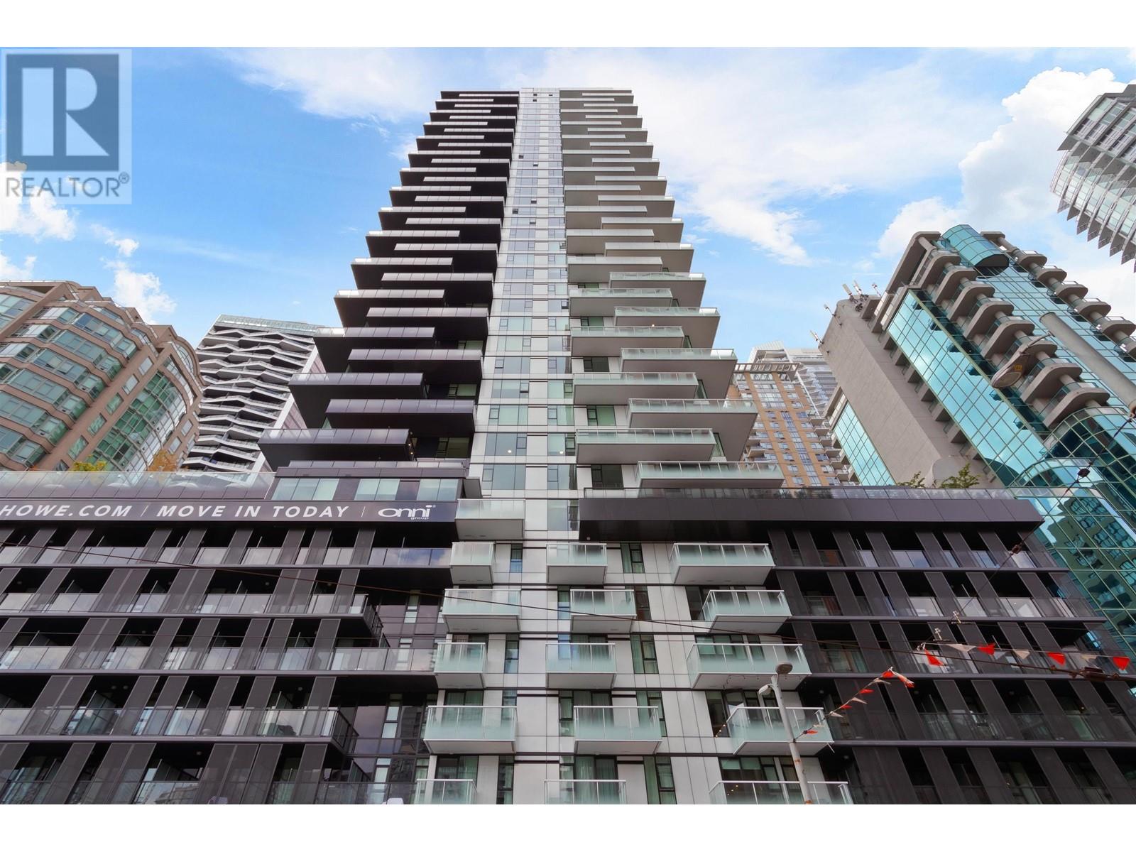 Listing Picture 3 of 32 : 1504 1335 HOWE STREET, Vancouver / 溫哥華 - 魯藝地產 Yvonne Lu Group - MLS Medallion Club Member