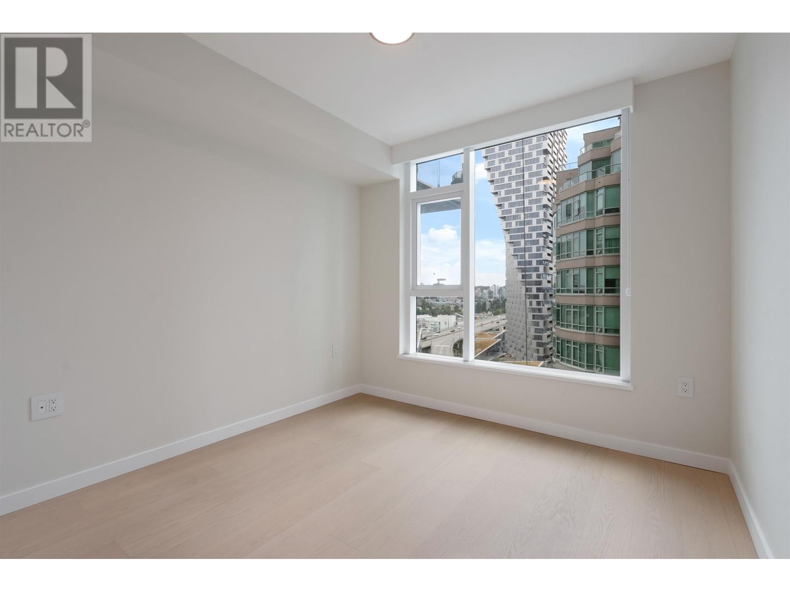 Listing Picture 21 of 32 : 1504 1335 HOWE STREET, Vancouver / 溫哥華 - 魯藝地產 Yvonne Lu Group - MLS Medallion Club Member