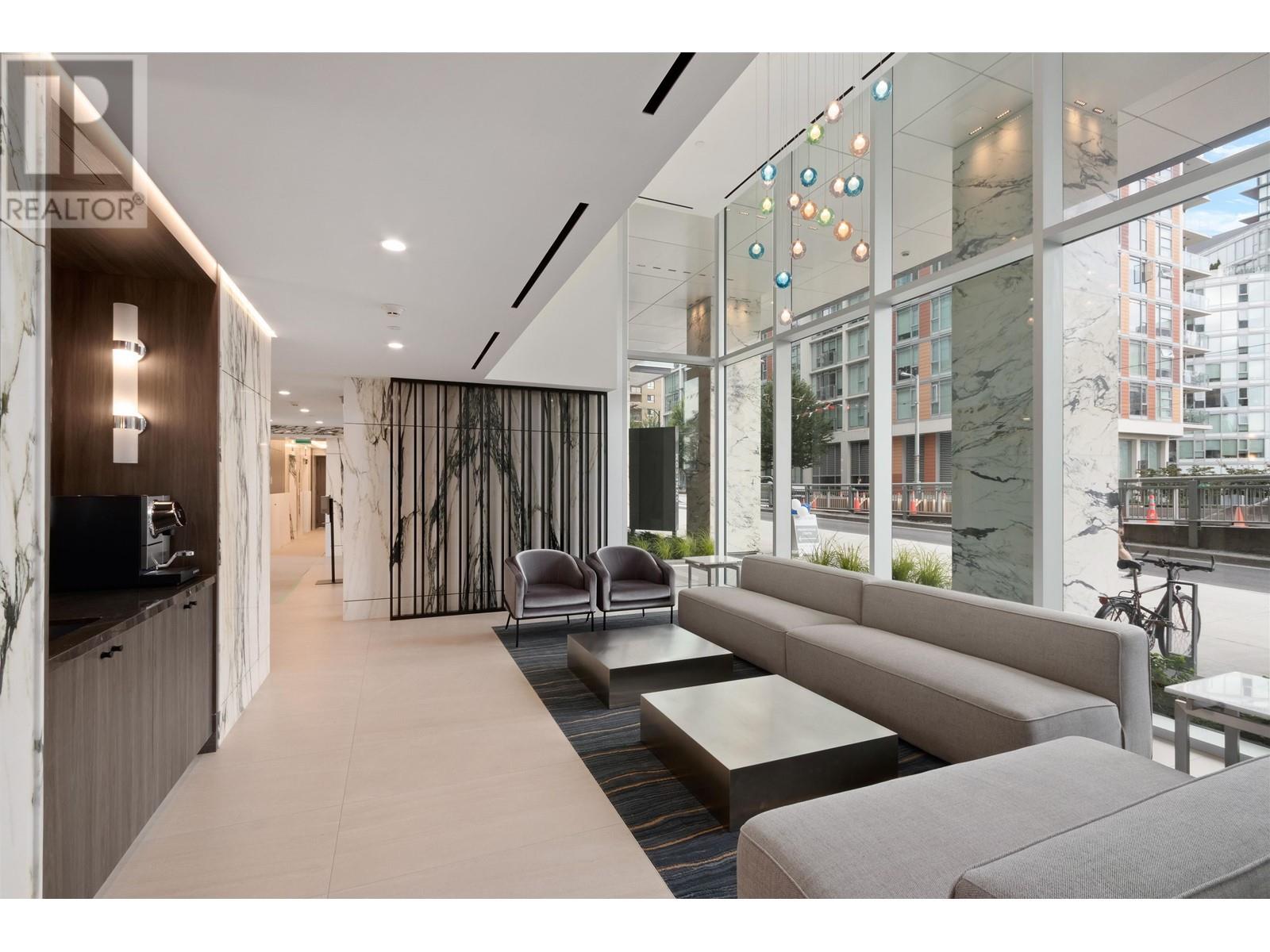 Listing Picture 6 of 32 : 1504 1335 HOWE STREET, Vancouver / 溫哥華 - 魯藝地產 Yvonne Lu Group - MLS Medallion Club Member